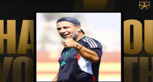 رسميًا.. الجونة يعلن رحيل إسلام شاهين مدير الاكاديمات والبراعم